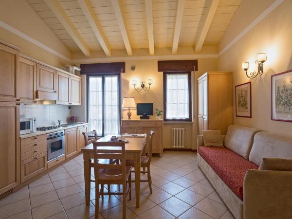 Residence Villa Mainard : photo 4 de la chambre appartement 2 chambres (4 adultes)