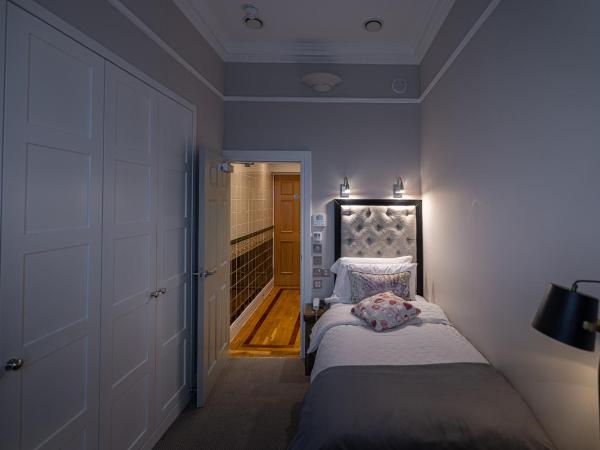Roxford Lodge Hotel : photo 7 de la chambre petite chambre simple