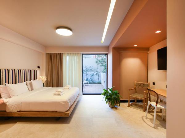 Pavo Art Hotel : photo 2 de la chambre studio triple cour