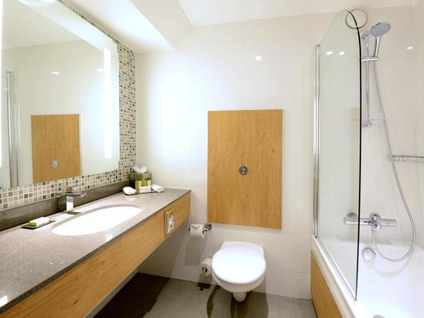Clayton Hotel Burlington Road : photo 5 de la chambre chambre lit king-size standard
