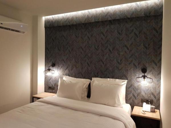 Athens coast hotel : photo 2 de la chambre chambre double ou lits jumeaux standard - vue sur ville
