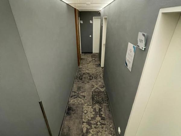 Hotel Falkenturm : photo 4 de la chambre chambre lit queen-size