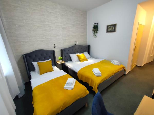 Great Polonia Wrocław Tumski : photo 4 de la chambre chambre triple