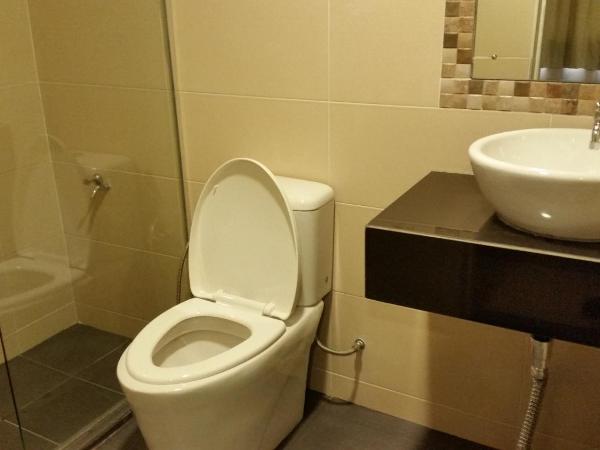 Hotel Sri Iskandar : photo 3 de la chambre chambre double standard