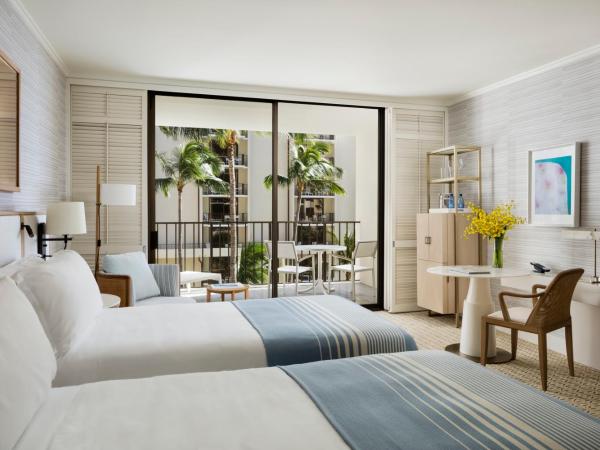 Halekulani : photo 4 de la chambre hébergement lits jumeaux - vue partielle sur océan