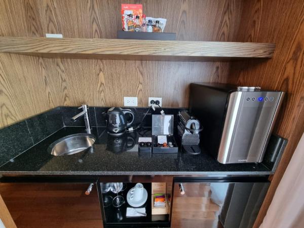 Fierro Hotel Buenos Aires : photo 8 de la chambre suite avec balcon