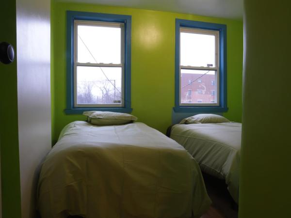 Langley : photo 1 de la chambre chambre double