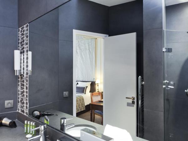 Hôtel Mansart - Esprit de France : photo 5 de la chambre chambre deluxe