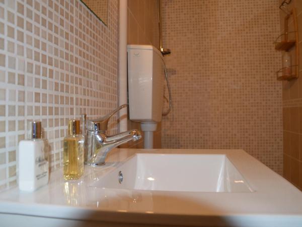 B&B Abbacò : photo 3 de la chambre chambre double ou lits jumeaux