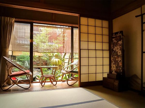 Gionkoh : photo 6 de la chambre chambre familiale avec salle de bains privative