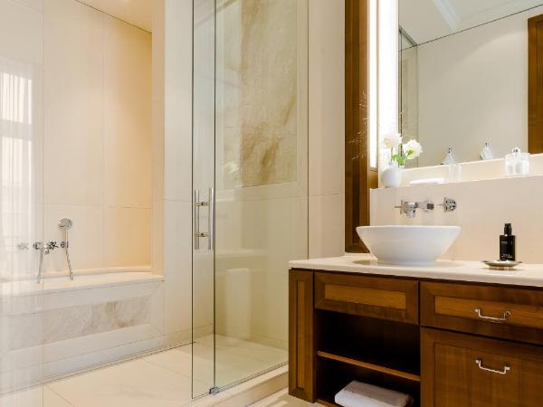 Excelsior Hotel Ernst am Dom : photo 4 de la chambre chambre deluxe double ou lits jumeaux