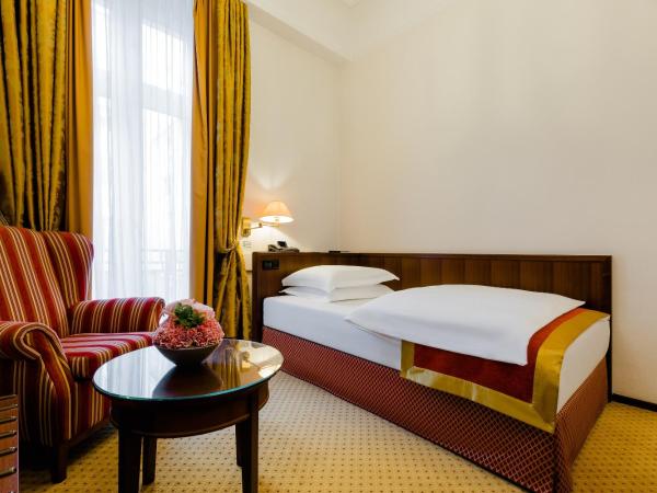 Excelsior Hotel Ernst am Dom : photo 1 de la chambre chambre simple classique