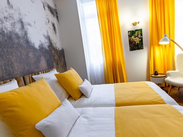 Hotel du Palais Dijon : photo 3 de la chambre chardonnay room - 2nd floor