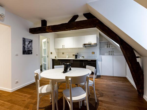 Hotel du Palais Dijon : photo 2 de la chambre ours pompon apartment - 3rd floor