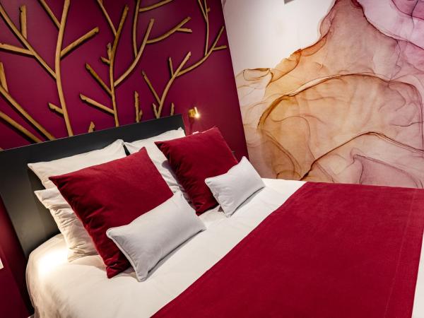 Hotel du Palais Dijon : photo 1 de la chambre peche de vigne room - 3rd floor