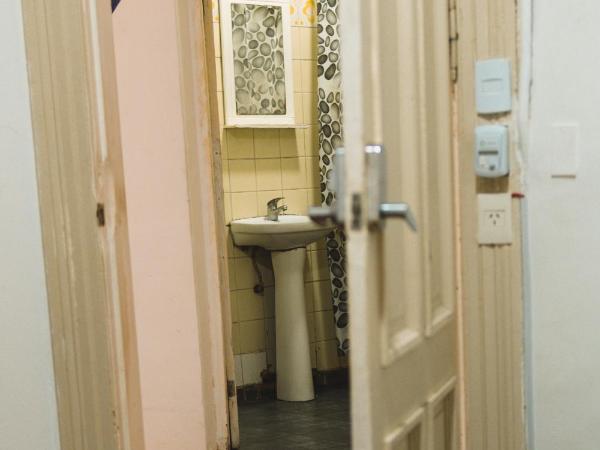 IDEAL SOCIAL Hostel : photo 3 de la chambre chambre double ou lits jumeaux Économique