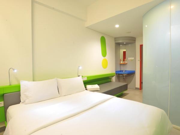 POP! Hotel Diponegoro : photo 5 de la chambre pop! room - smoking