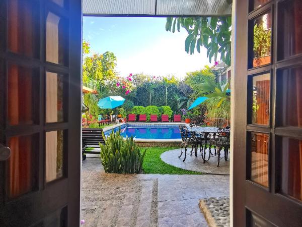 Hotel Casa de la Tía Tere : photo 1 de la chambre chambre double - vue sur piscine