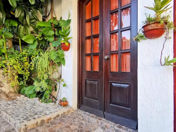 Hotel Casa de la Tía Tere : photo 6 de la chambre chambre double - vue sur piscine