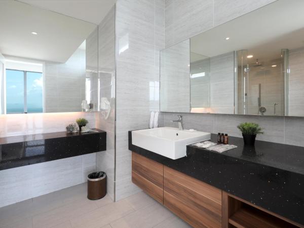 Hompton Hotel by the Beach : photo 6 de la chambre suite premium