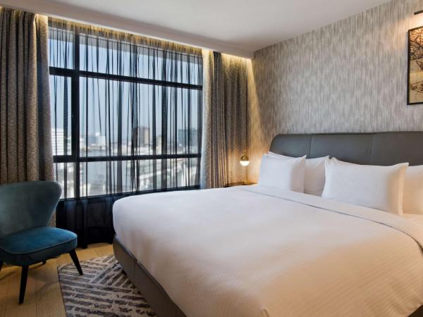 Radisson Blu Hotel Casablanca City Center : photo 8 de la chambre chambre supérieure skyline