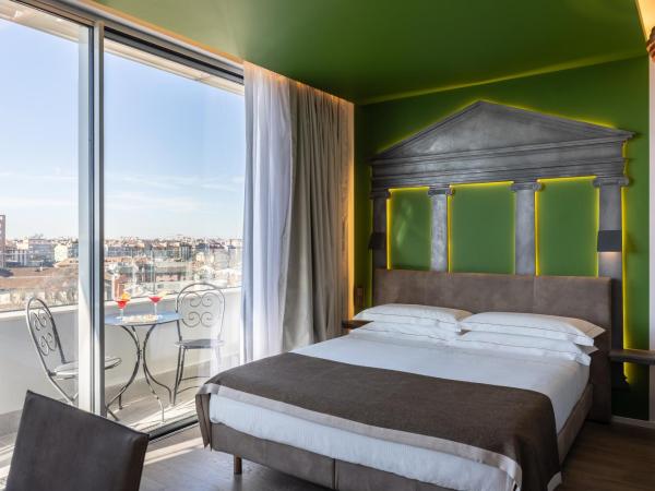 Hotel Ariston : photo 4 de la chambre chambre double supérieure avec balcon - vue sur environs