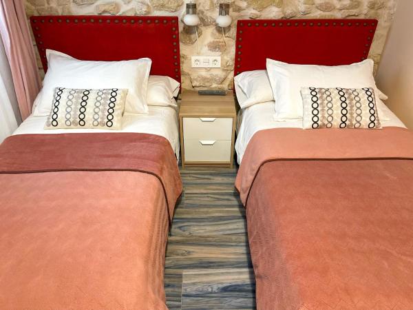 Pensión Alicante San Nicolás : photo 3 de la chambre chambre lits jumeaux standard