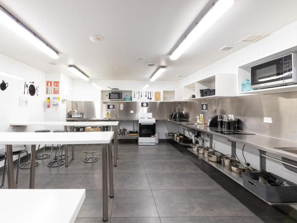 The Bealey Quarter : photo 6 de la chambre hébergement double avec installations communes - the lodge