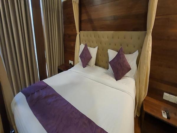 Hotel Metropolis : photo 4 de la chambre suite