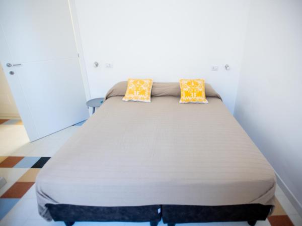 B&B Angioy 18 : photo 9 de la chambre chambre double ou lits jumeaux