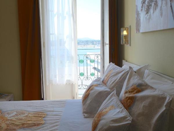 Hotel Jardim Viana do Castelo : photo 2 de la chambre chambre double