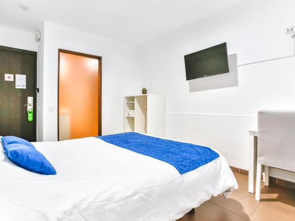Laramond Barcelona Rooms : photo 3 de la chambre chambre double avec salle de bains privative