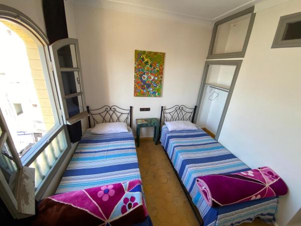 Essaouira Beach Hostel : photo 5 de la chambre chambre lits jumeaux