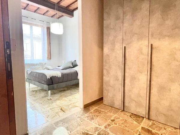 Il Barbero Apartment : photo 7 de la chambre chambre double avec salle de bains privative