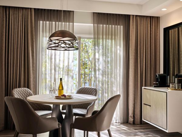 Sunset Marquis Hotel : photo 4 de la chambre villa deluxe