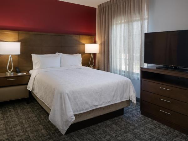 Staybridge Suites - Phoenix - Biltmore Area, an IHG Hotel : photo 1 de la chambre suite studio queen