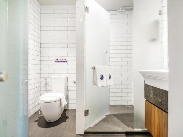 Kokotel Bangkok Surawong : photo 4 de la chambre chambre double standard