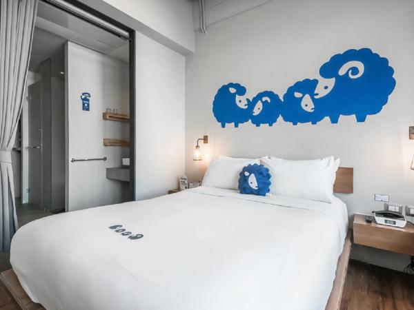 Kokotel Bangkok Surawong : photo 1 de la chambre chambre lit queen-size deluxe