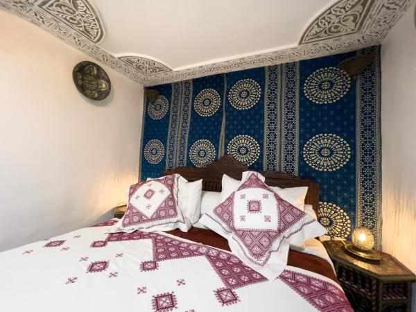 Riad Dar Guennoun : photo 2 de la chambre chambre standard adam