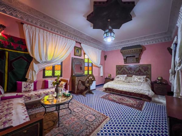 Riad Dar Guennoun : photo 1 de la chambre suite royale juliette