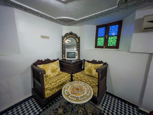 Riad Dar Guennoun : photo 2 de la chambre chambre standard sarah