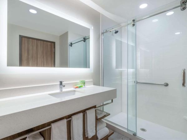 Wyndham Garden Orlando Airport - Free Airport Shuttle : photo 7 de la chambre chambre 2 lits queen-size - non-fumeurs