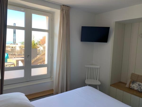 Hôtel Les Baigneuses de Biarritz : photo 6 de la chambre chambre double avec terrasse