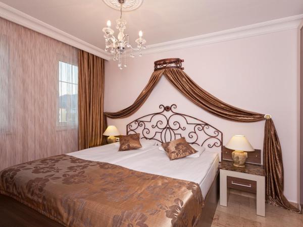 Club Paradiso Hotel & Resort : photo 1 de la chambre chambre familiale supérieure