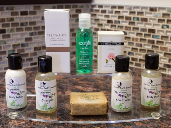 Chateau Lacombe Hotel : photo 7 de la chambre chambre lit king-size - vue sur rivière