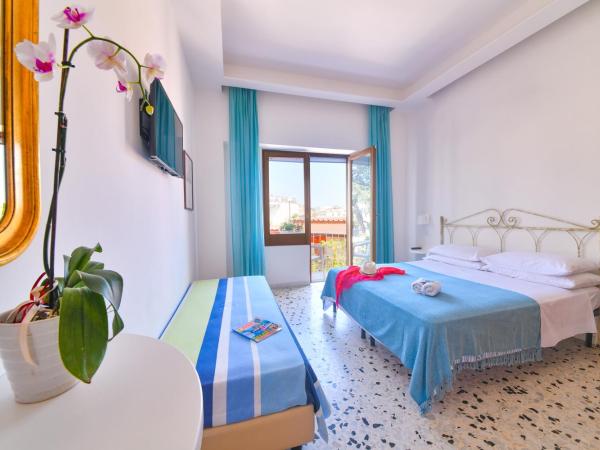 Hotel Europa : photo 10 de la chambre chambre double confort