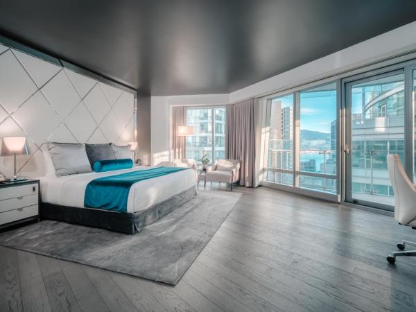 Paradox Hotel Vancouver : photo 3 de la chambre chambre lit king-size paradox avec balcon
