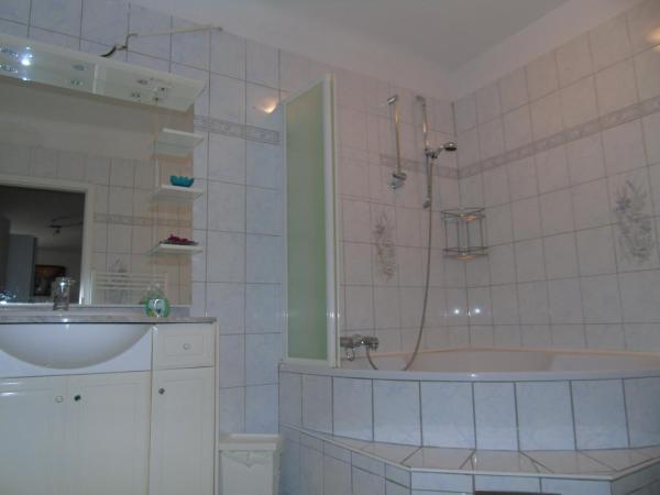 Cáfe 168 : photo 3 de la chambre chambre triple avec balcon