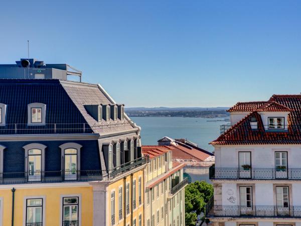 Solar dos Poetas : photo 4 de la chambre chambre double - vue sur ville et rivière