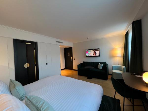 Best Western Plus Crystal, Hotel,Bar & Spa : photo 5 de la chambre chambre lit king-size familiale deluxe avec canapé-lit